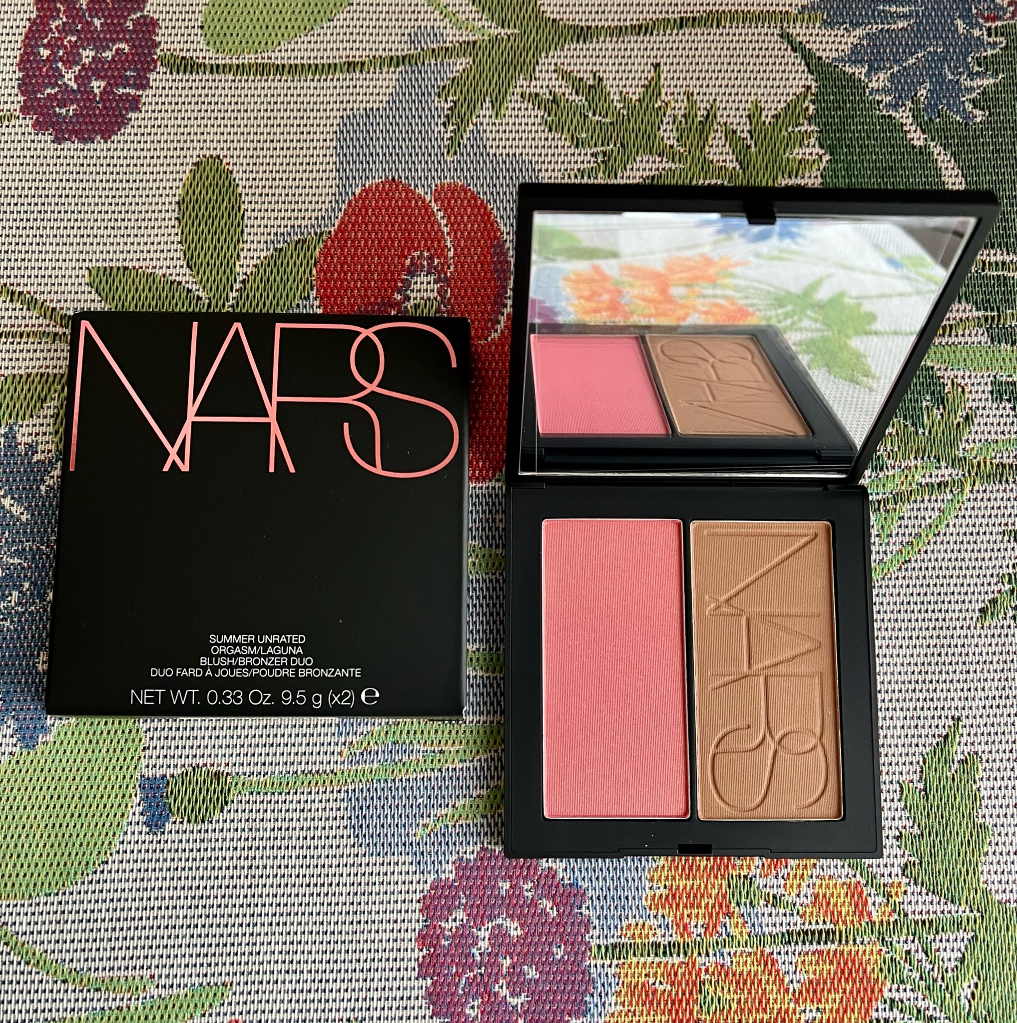 愛用 NARS サマーアンレイテッド ブラッシュブロンザーデュオ