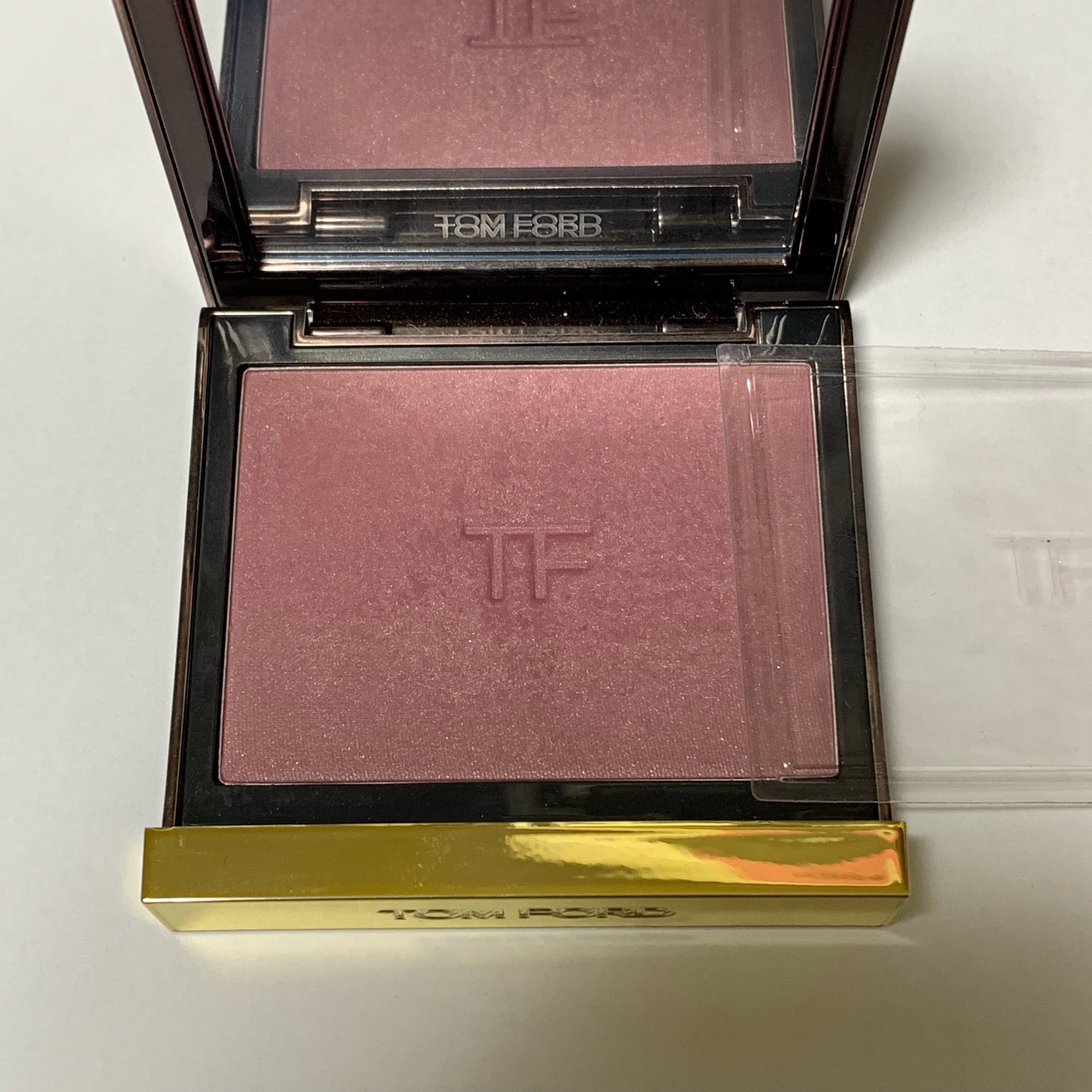 新品未使用　トムフォード　チークカラー　インヒビジョン 試してみた】チーク カラー TOM FORD BEAUTYのリアルな口コミ