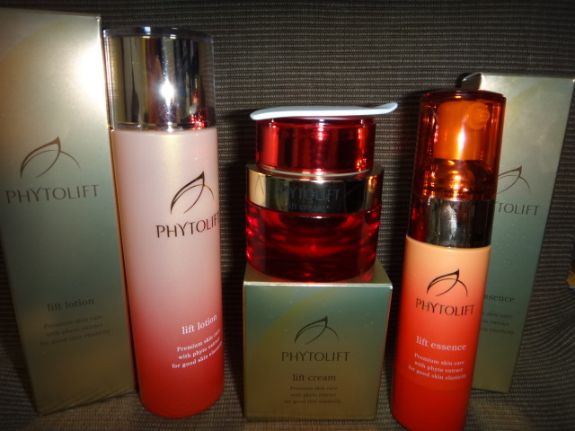 PHYTOLIFT lift essence 30ml 4本セット PHYTOLIFT(フィトリフト) / エッセンスの公式商品情報｜美容