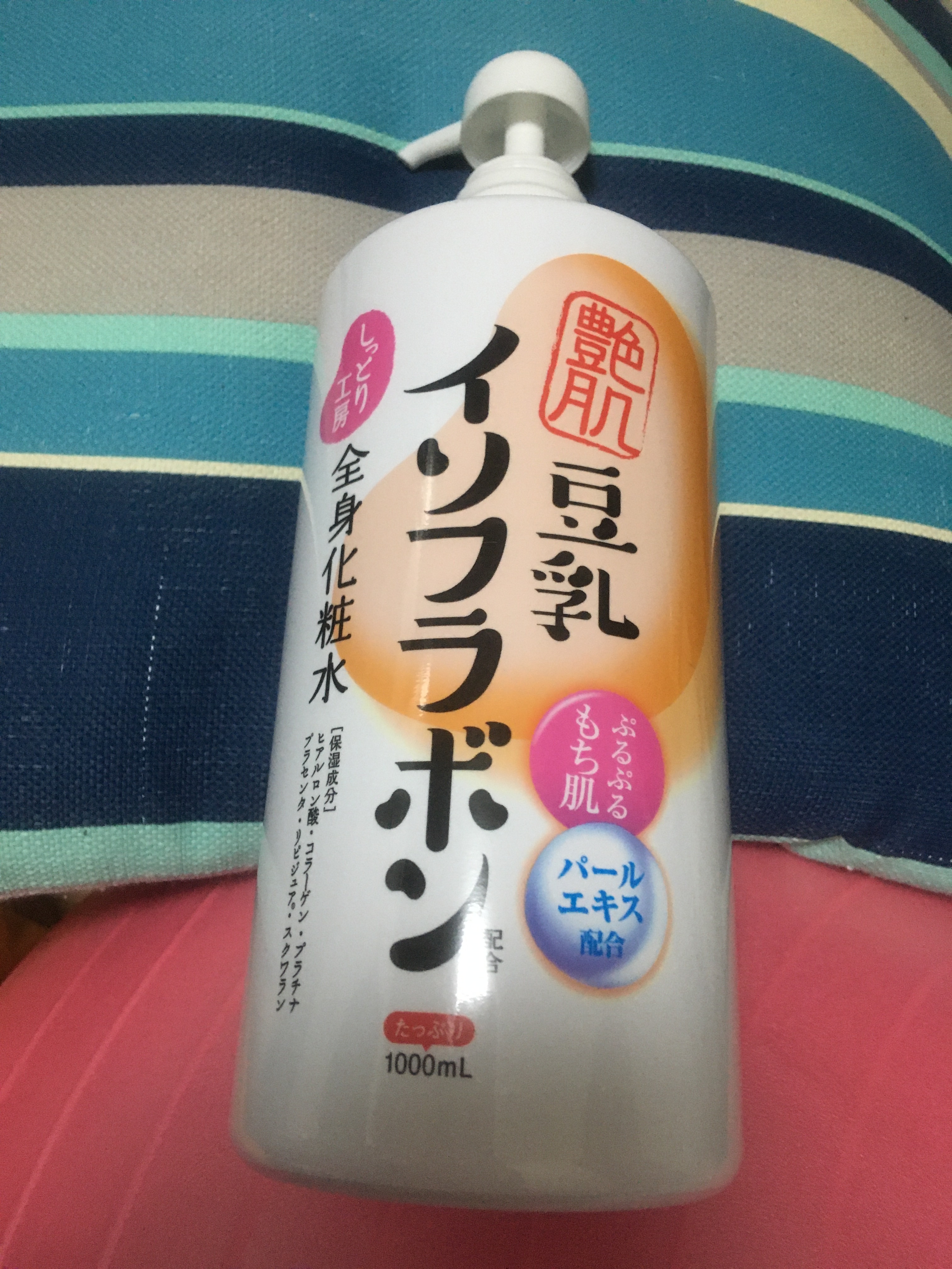 しっとり工房 / 艶肌豆乳イソフラボン配合全身化粧水1000mlの商品情報