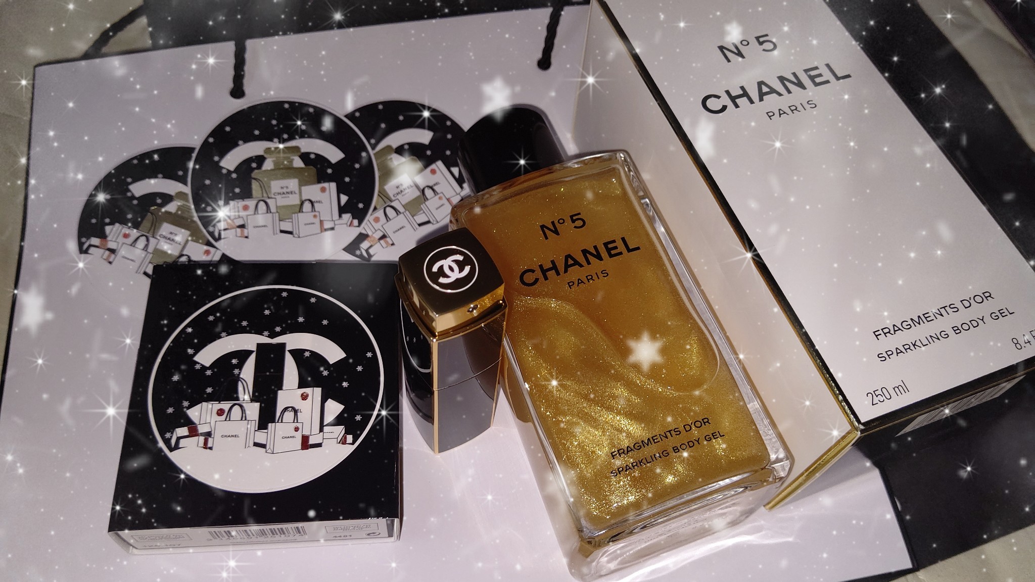 CHANEL No.5 オードゥ　パルファム　ミニツィスト&スプレイ