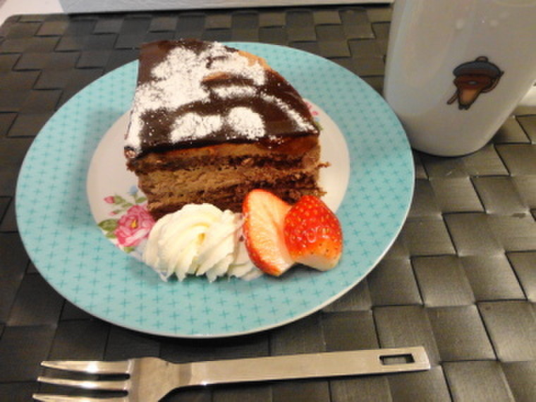 不二家 ペコちゃんでおめかし 本格生チョコケーキ くまポンさんのブログ Cosme アットコスメ 不二家 ペコちゃんでおめかし 本格生チョコケーキ くまポンさんのブログ Cosme アットコスメ
