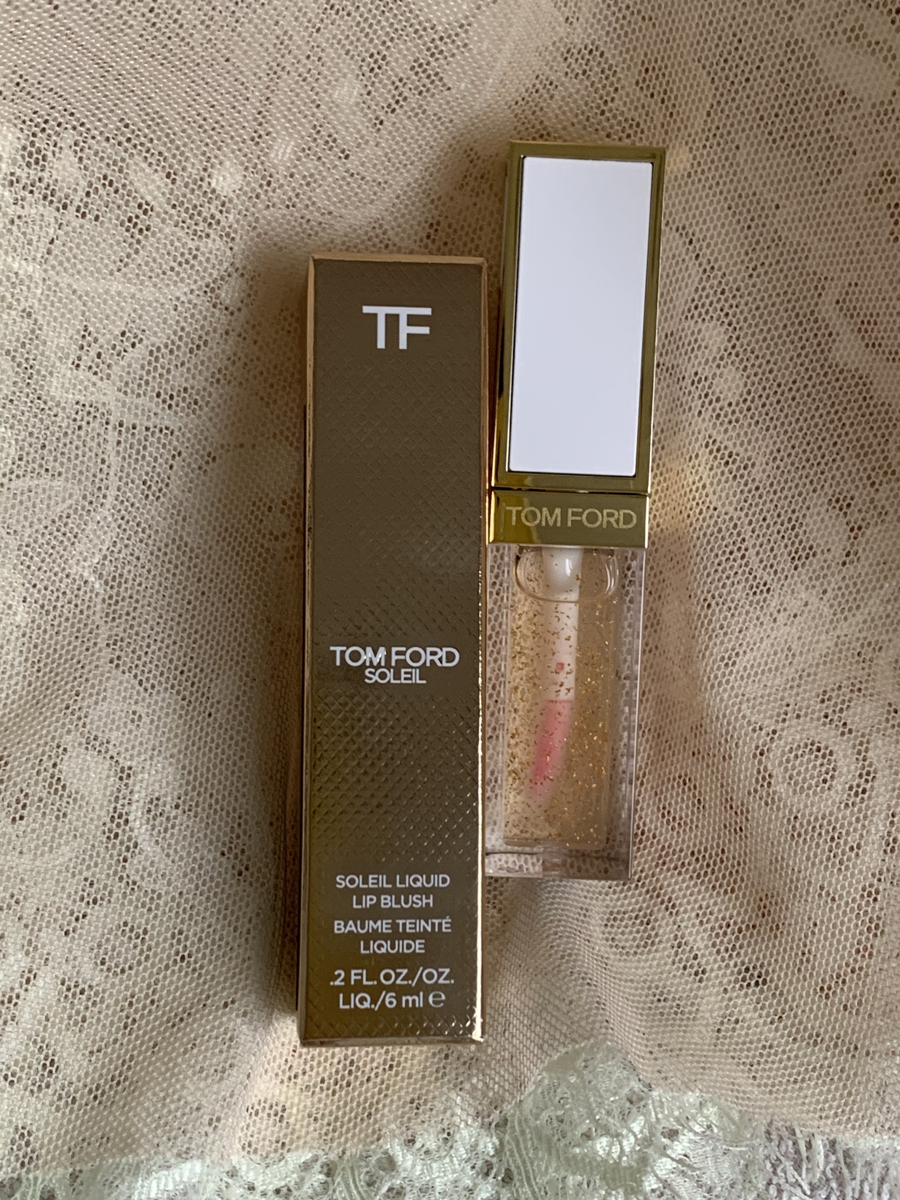 【限定品】トムフォード　ビューティー　リクイッド リップ ブラッシュ TOM FORD BEAUTYの口紅 リップ ブラッシュ＆リクイッド リップ