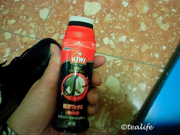 モラタメ タメ Kiwi キィウイ リフレッシュスプレー エリート液体靴クリーム 黒用 ティーライフさんのブログ Cosme アットコスメ モラタメ タメ Kiwi キィウイ リフレッシュスプレー エリート液体靴クリーム 黒用 ティーライフさんのブログ Cosme アットコスメ