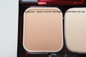Alblanc アルブラン 潤白美肌 パウダーファンデーション 旧 の公式商品情報 美容 化粧品情報はアットコスメ