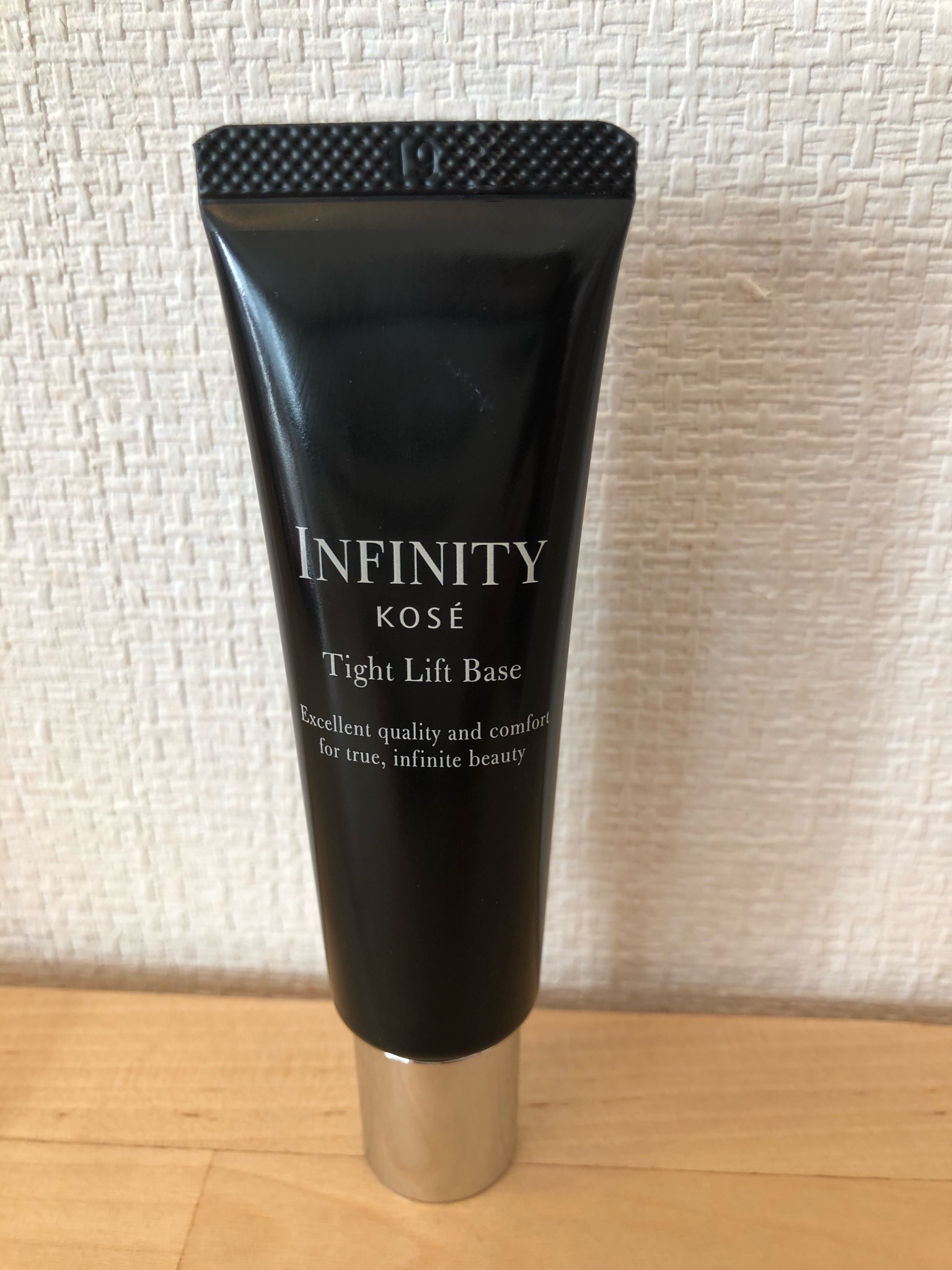 インフィニティ / タイトリフト ベースの公式商品情報｜美容
