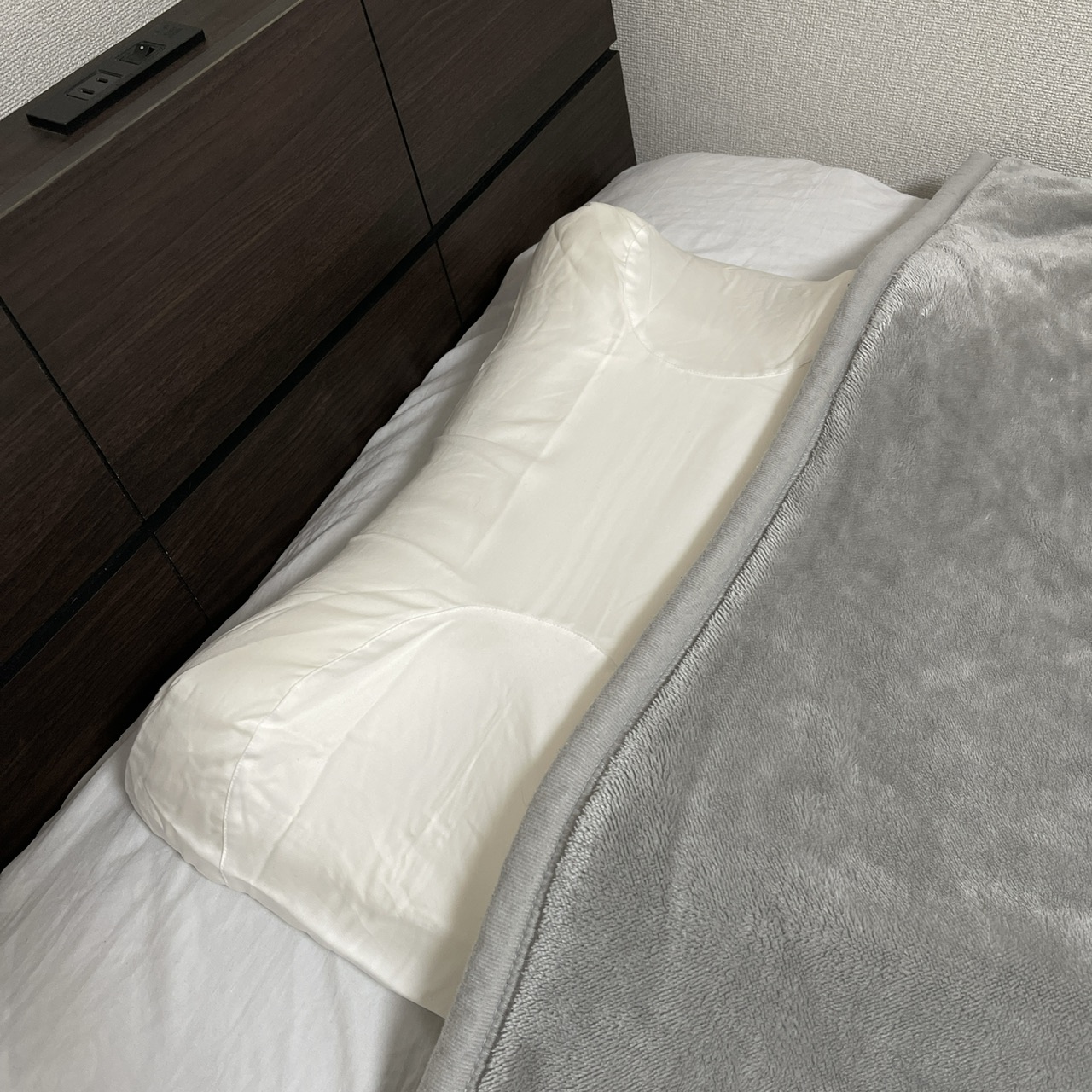 Sleep&Glow / オムニア枕 Omnia アンチエイジング美容枕の商品