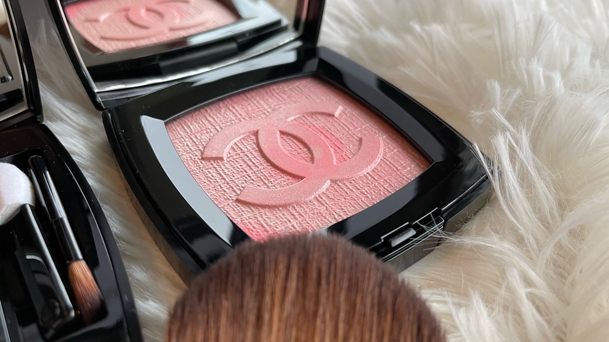 超熱 【限定】シャネル CHANEL ファンテジードゥシャネル チーク 2023 