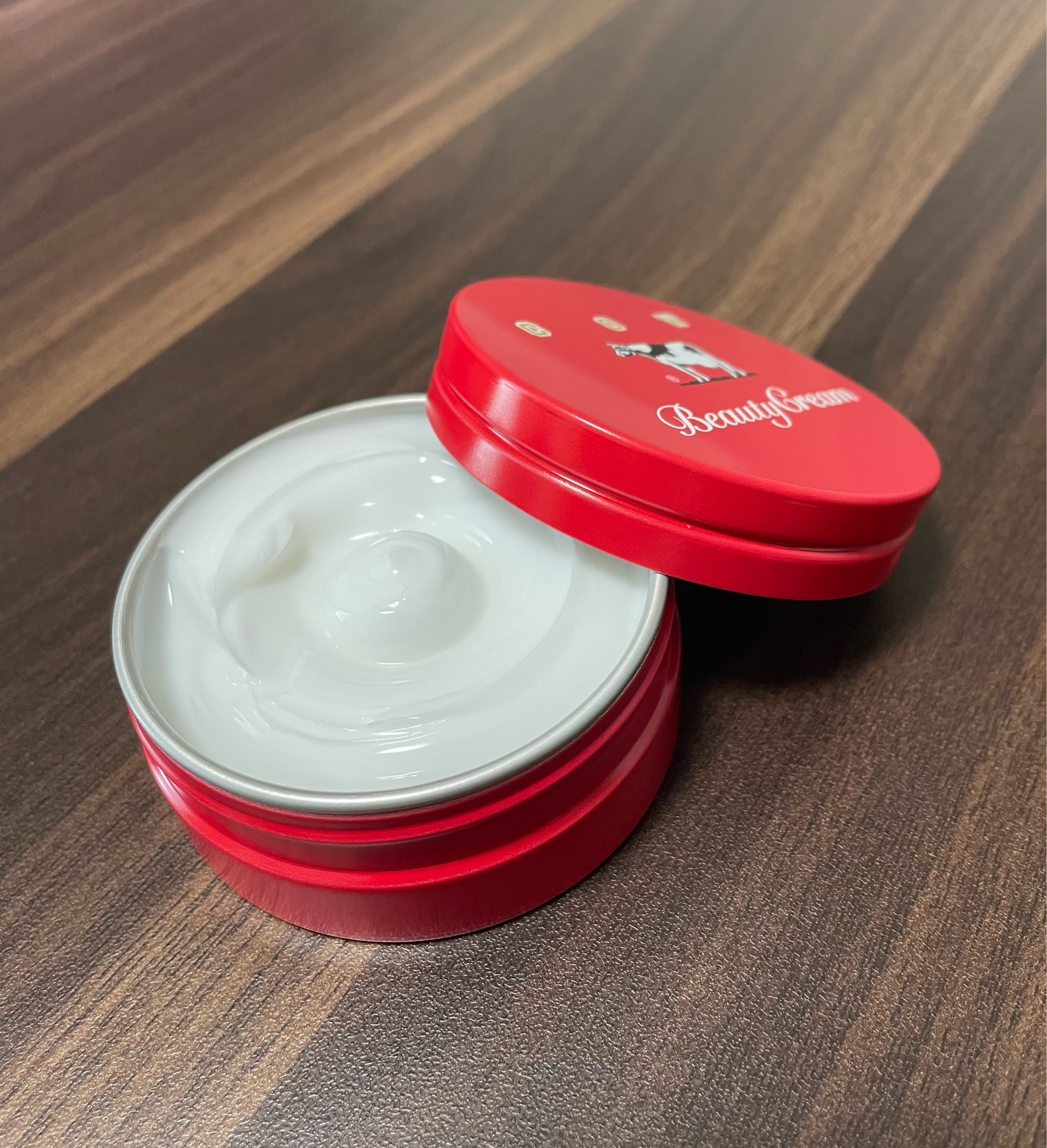 カウブランド / カウブランド 赤箱ビューティクリームの公式商品