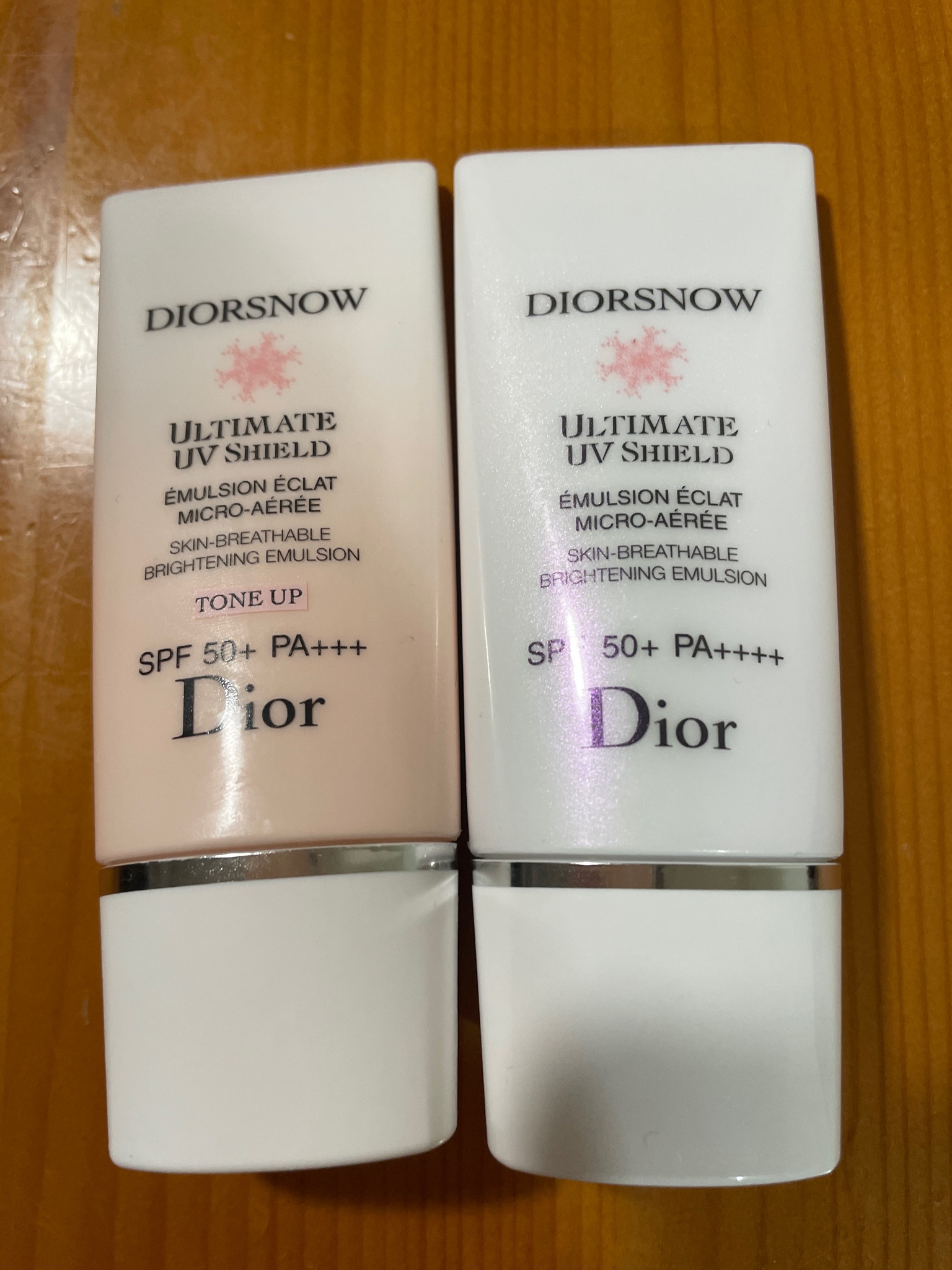独特な店 ディオール Dior スノーUVシールドトーンアップ50+