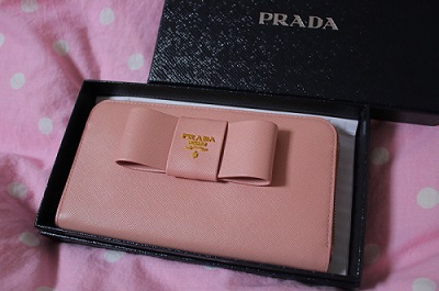 Prada プラダのボウリボンウォレット Saki Et Cattyさんのブログ Cosme アットコスメ