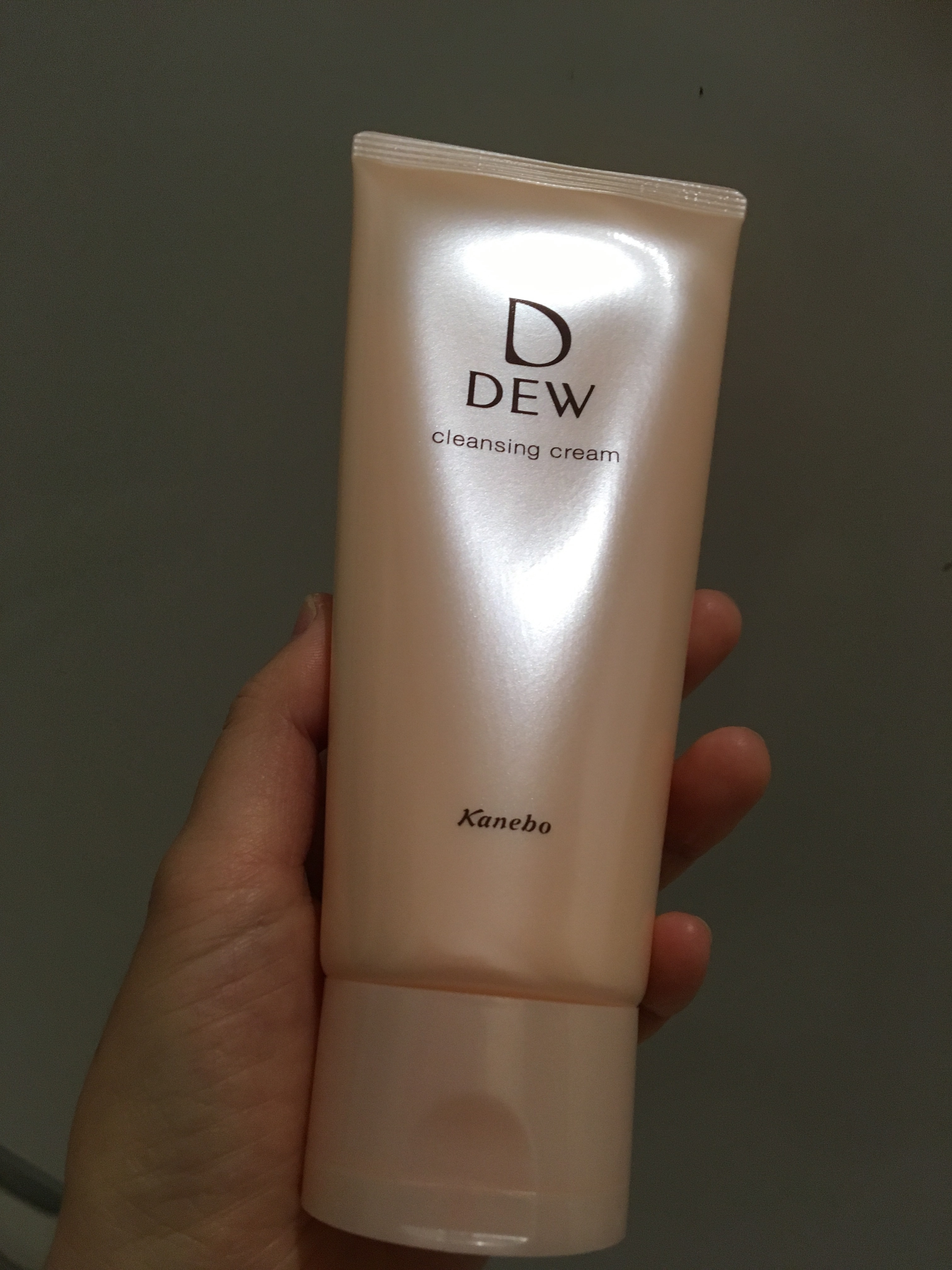 DEW / クレンジングクリームの公式商品情報｜美容・化粧品情報はアット 