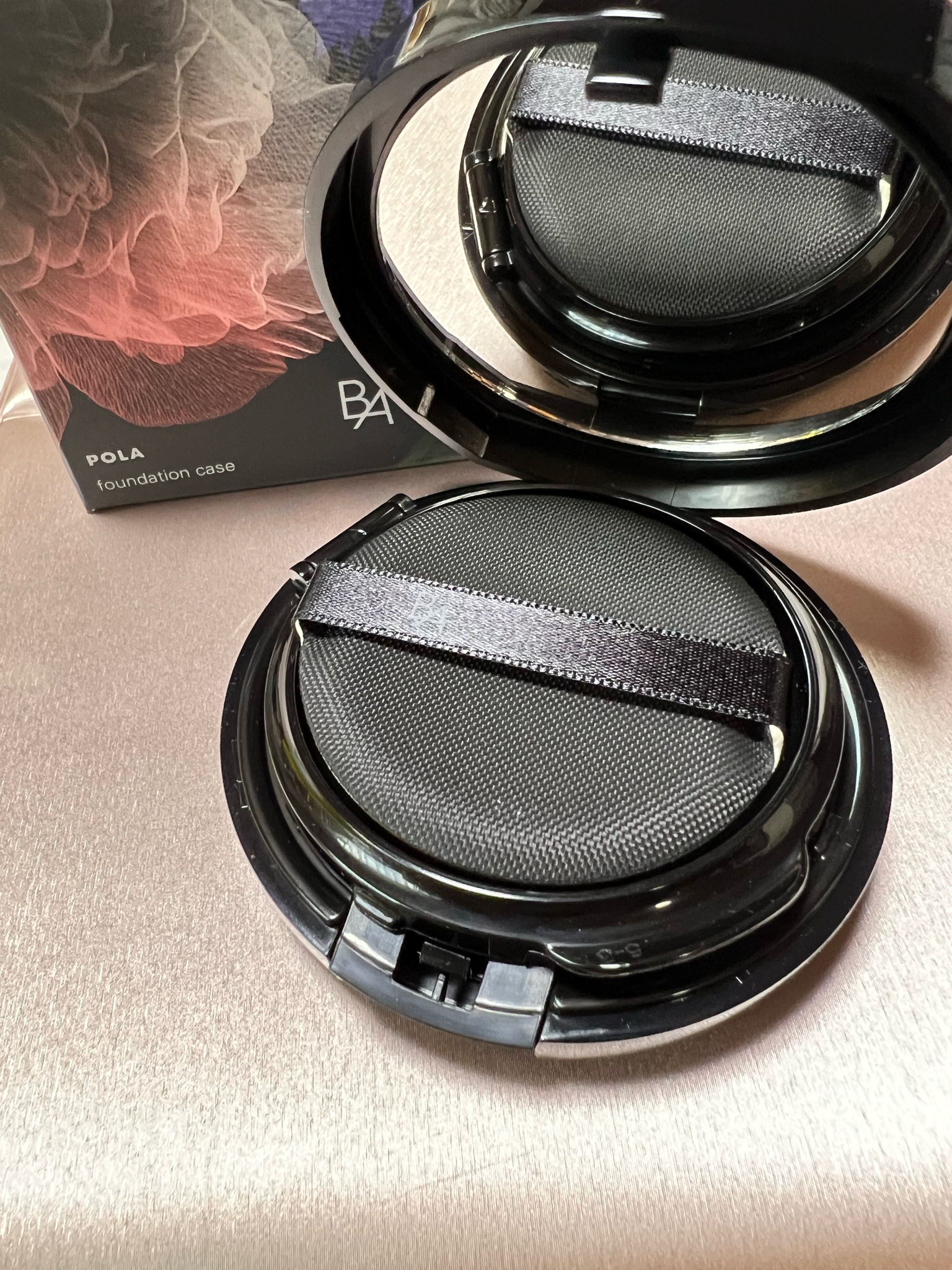 B.A / B.A セラムクッションファンデーションの公式商品情報