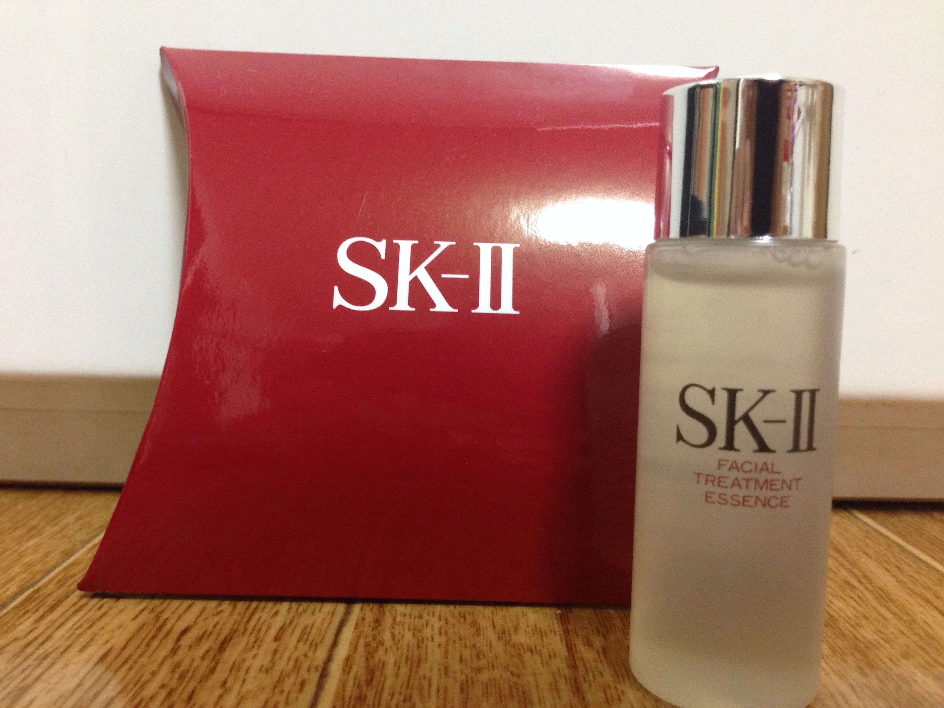 SK-II / フェイシャル トリートメント エッセンス-アイの公式