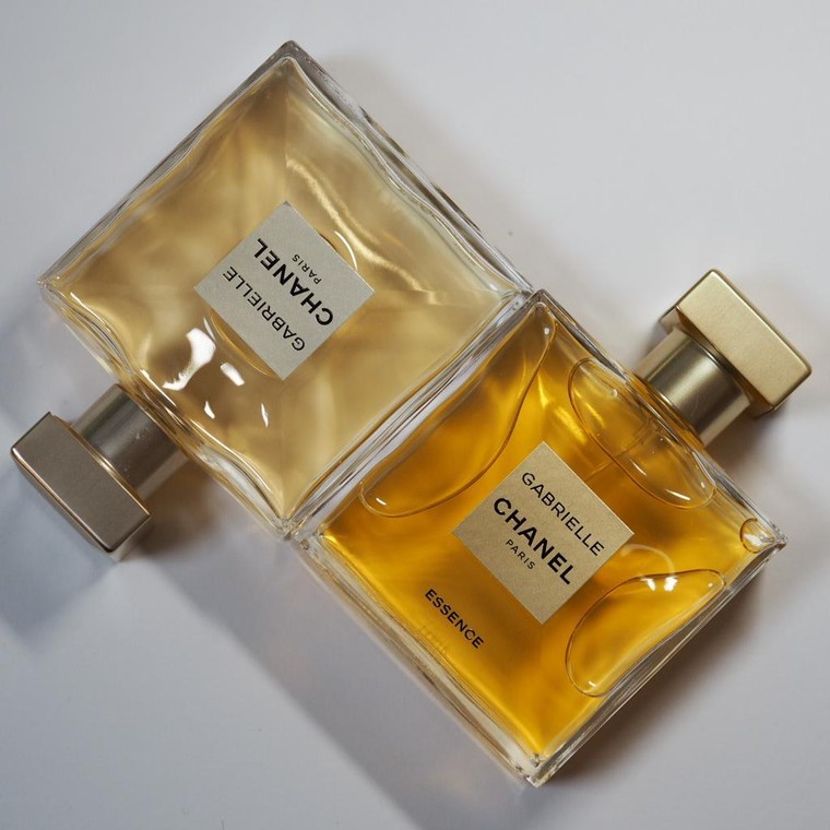 秋一番の香り Chanel ガブリエルシャネル エッセンスオードゥパルファム しべたんさんのブログ Cosme アットコスメ