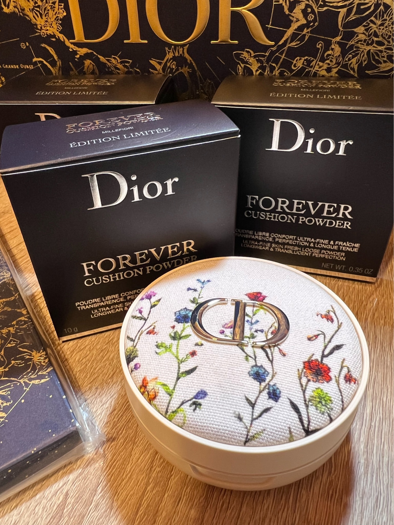 商品追加値下げ在庫復活 Dior ディオールスキン フォーエヴァー クッション パウダー