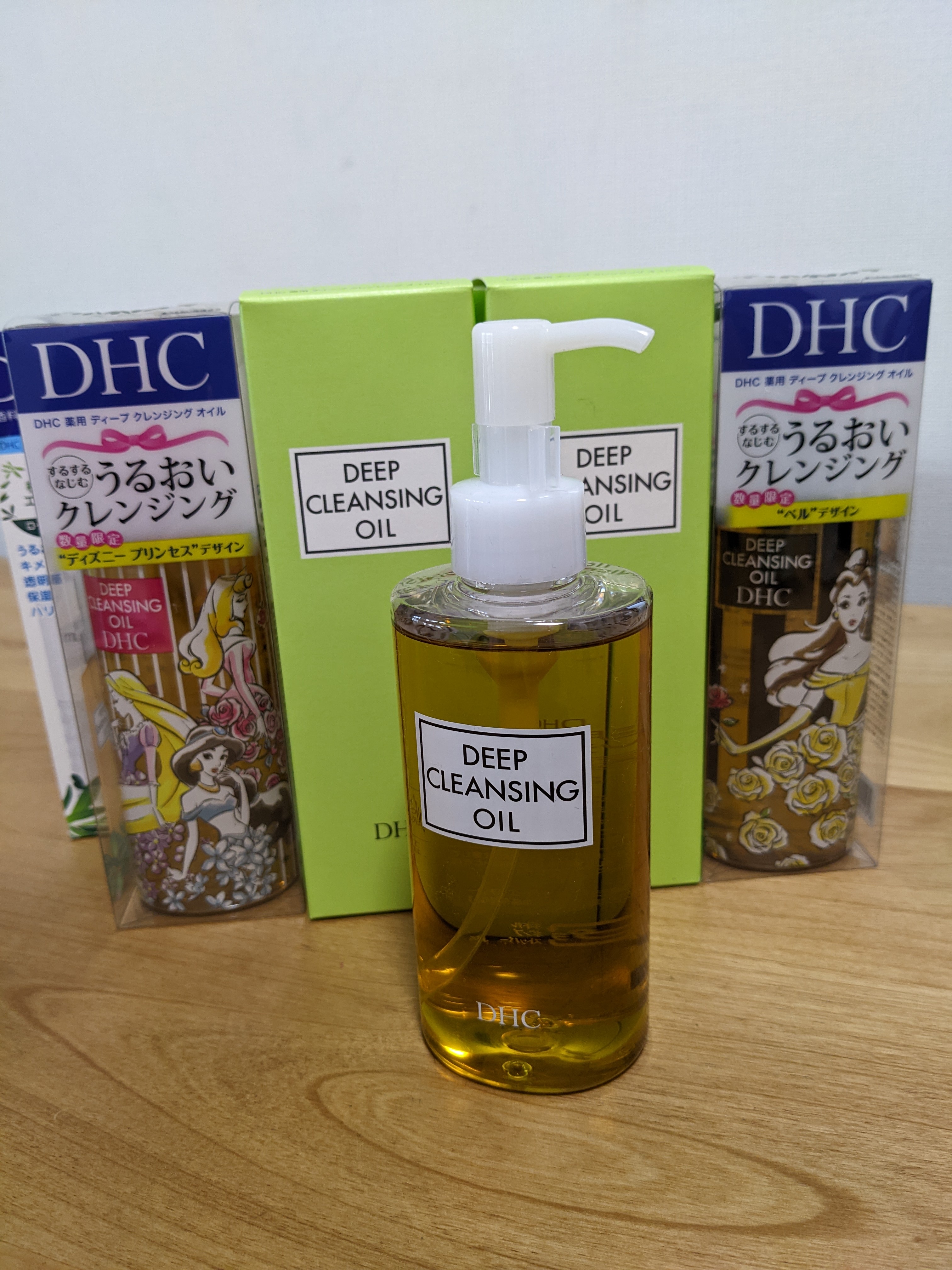 DHC / 薬用ディープクレンジングオイルの公式商品情報｜美容・化粧品