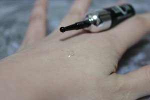 ルチア ノヴェルモイ薬用 育毛ミニエッセンスの公式商品情報 美容 化粧品情報はアットコスメ