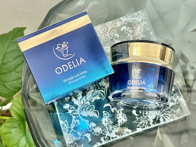 ODELIA / ODELIA リンクル＆ホワイト オールインワンクリームの