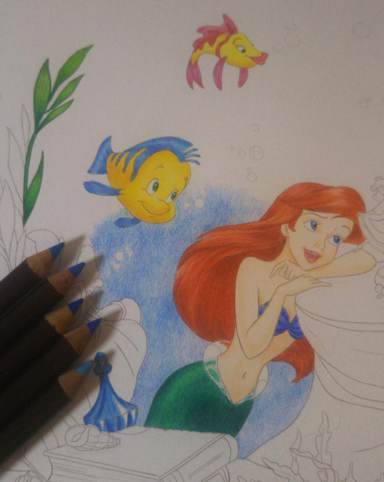 円を描くようにぼかす 淡海マリコさんのブログ Cosme アットコスメ 円を描くようにぼかす 淡海マリコさんのブログ Cosme アットコスメ