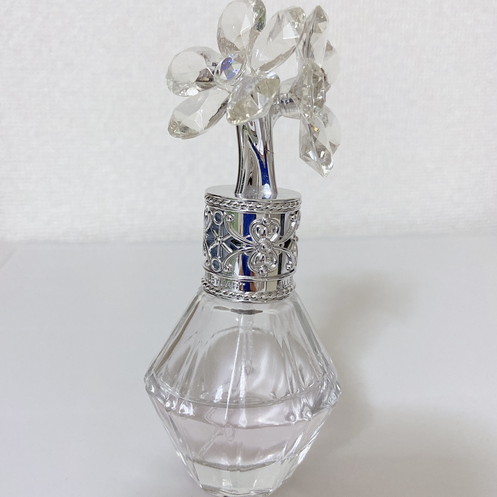 ジルスチュアート / クリスタルブルーム オードパルファンの公式商品 ジルスチュアート / クリスタルブルーム オードパルファンの公式商品
