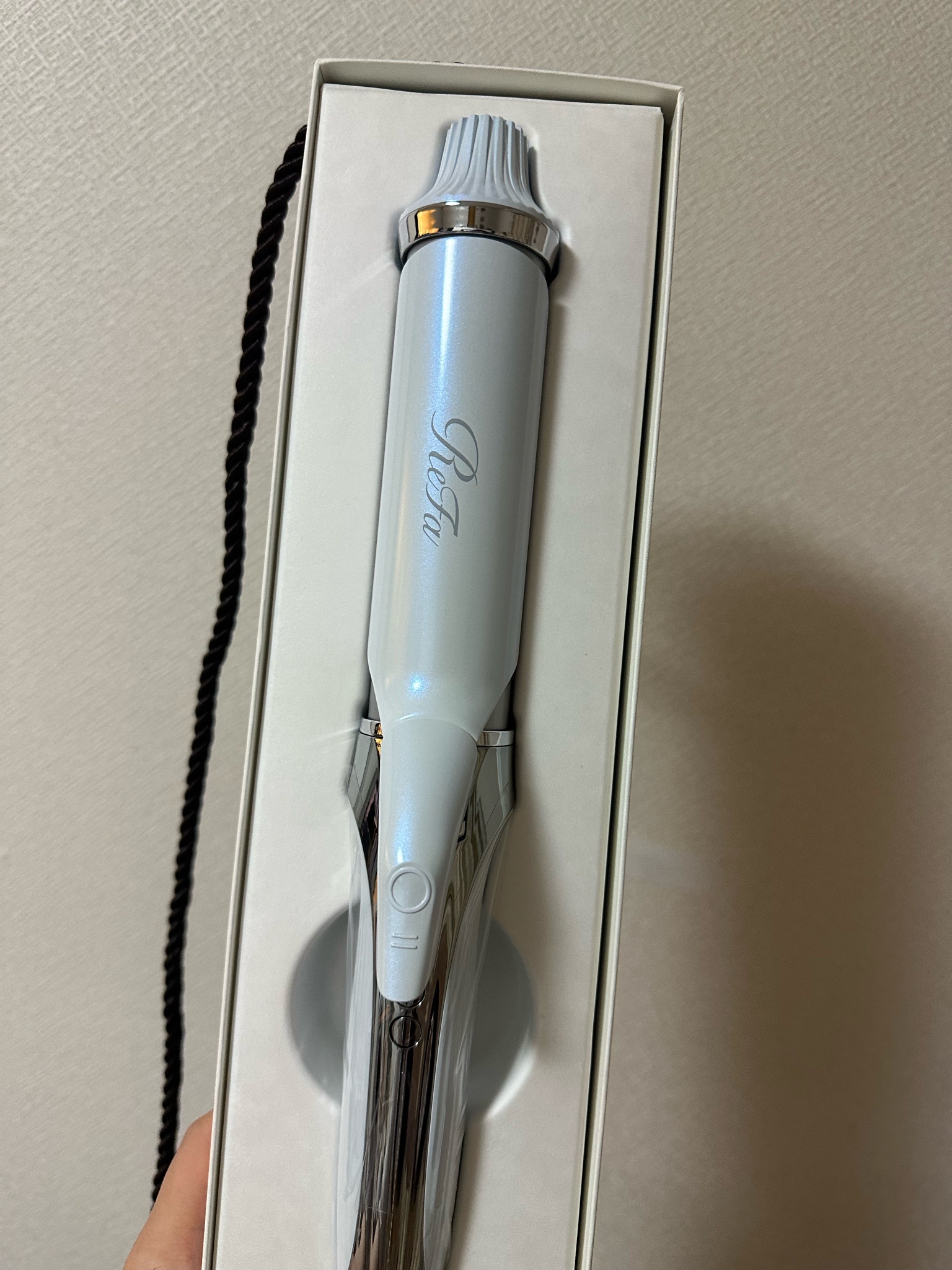 ReFa / リファカールアイロン プロ Φ38 ホワイトの公式商品情報