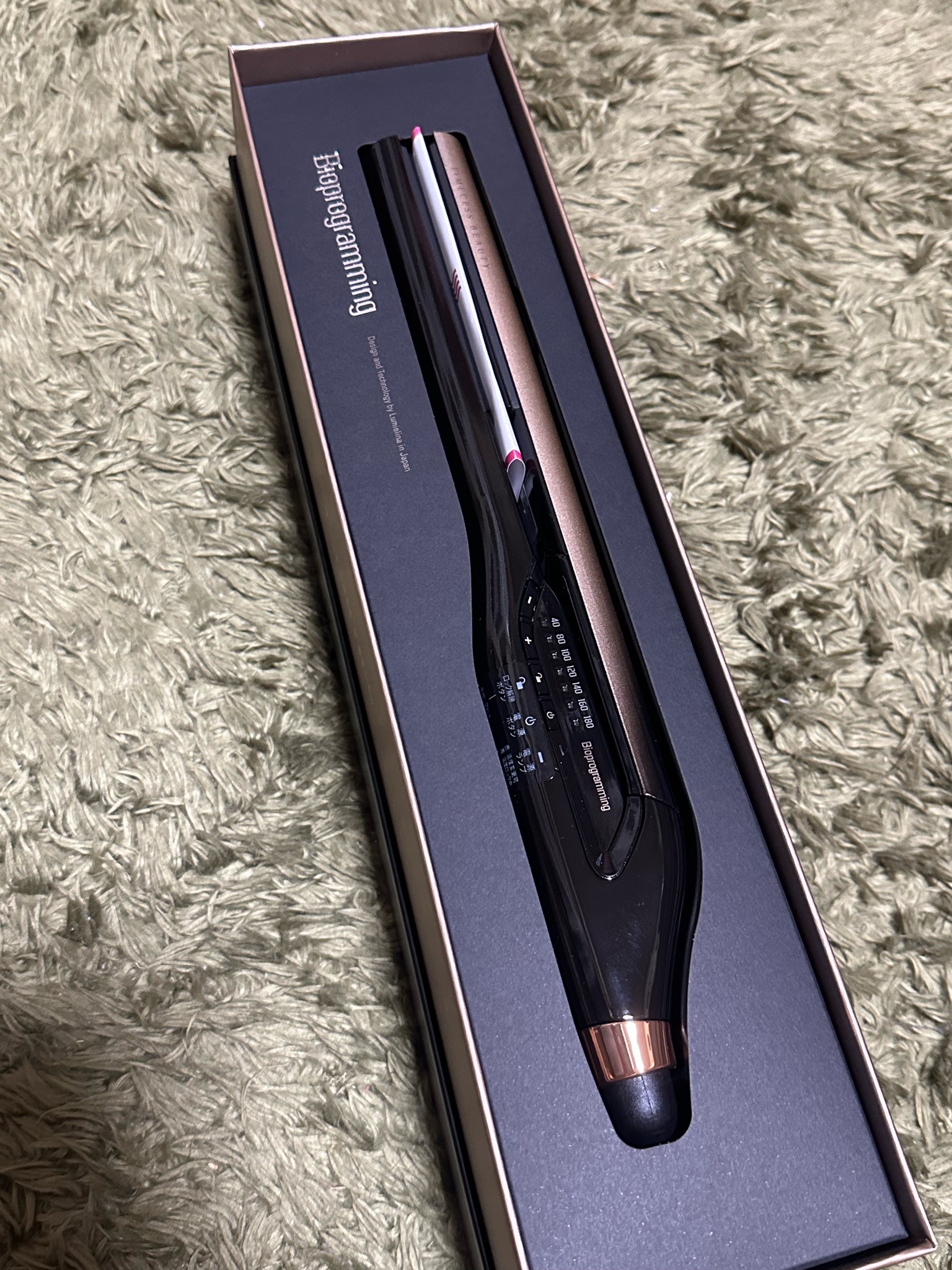 ヘアビューロン4d plus straight ほぼ新品-