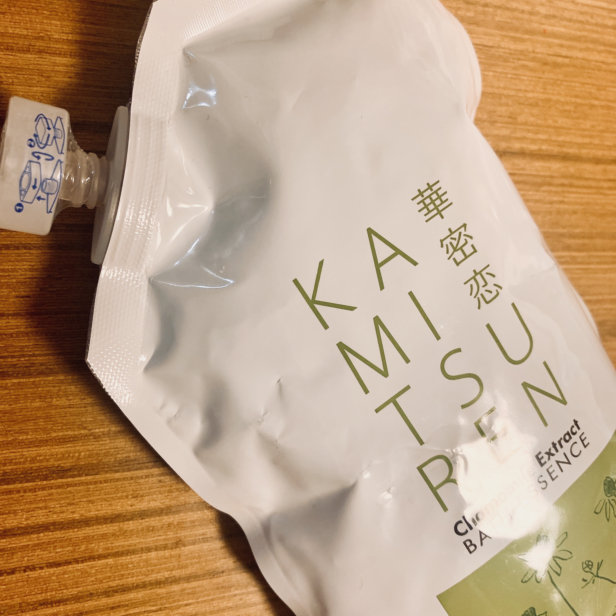 華密恋(カミツレン) / 華密恋薬用入浴剤の公式商品情報｜美容