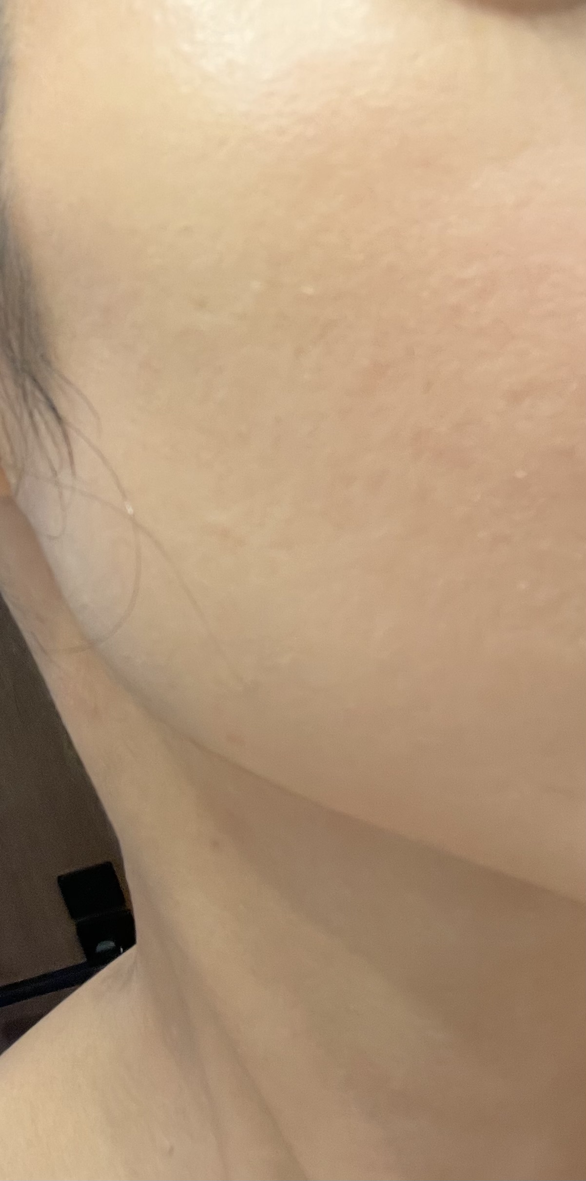 SHISEIDO / エッセンス スキングロウ ファンデーション 250 Sand