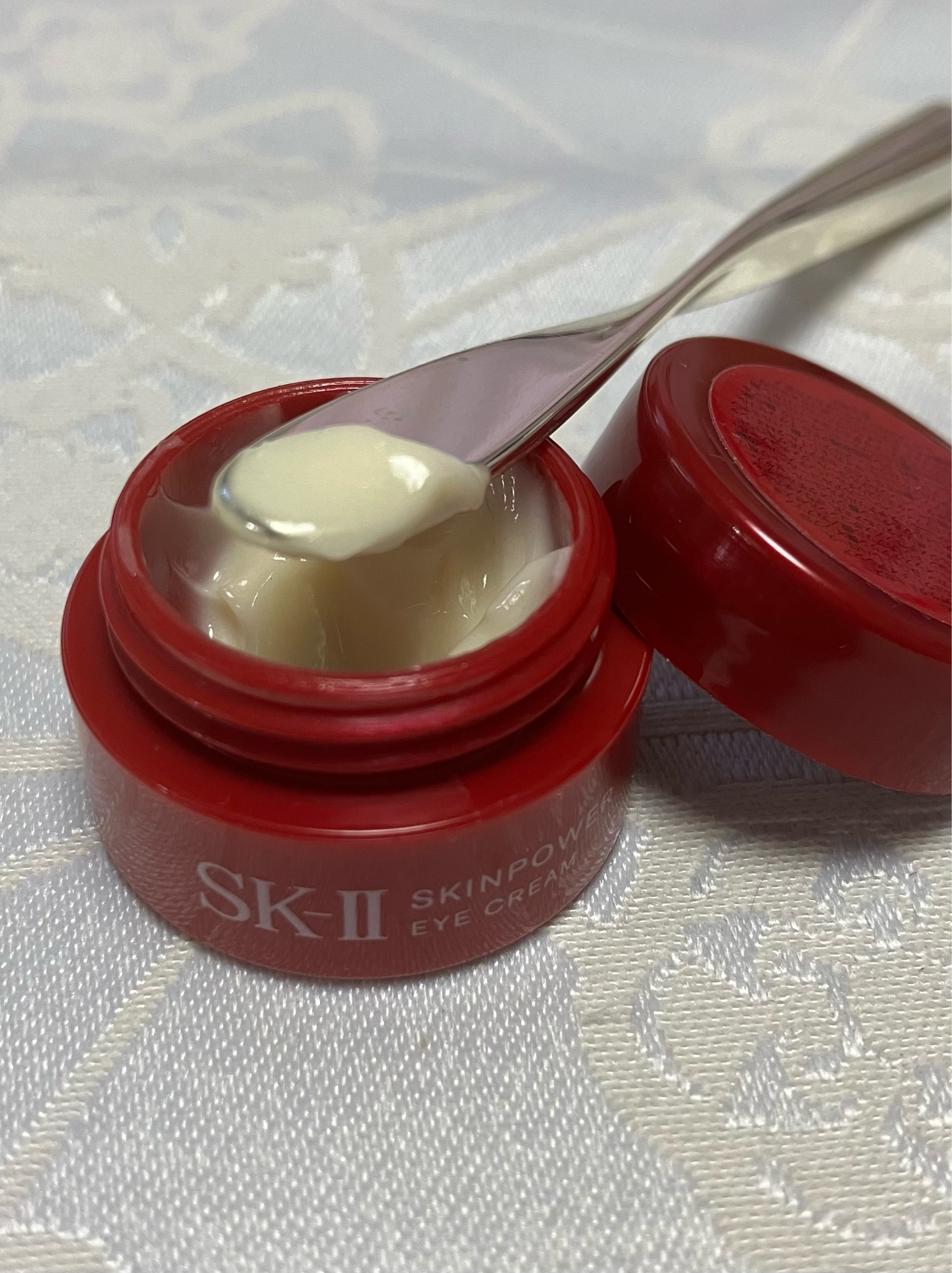 SK-II / スキンパワー アイ クリームの公式商品情報｜美容
