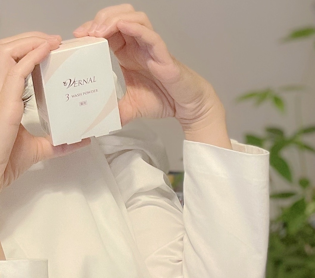 ヴァーナル / [薬用]ウォッシュパウダーの公式商品情報｜美容