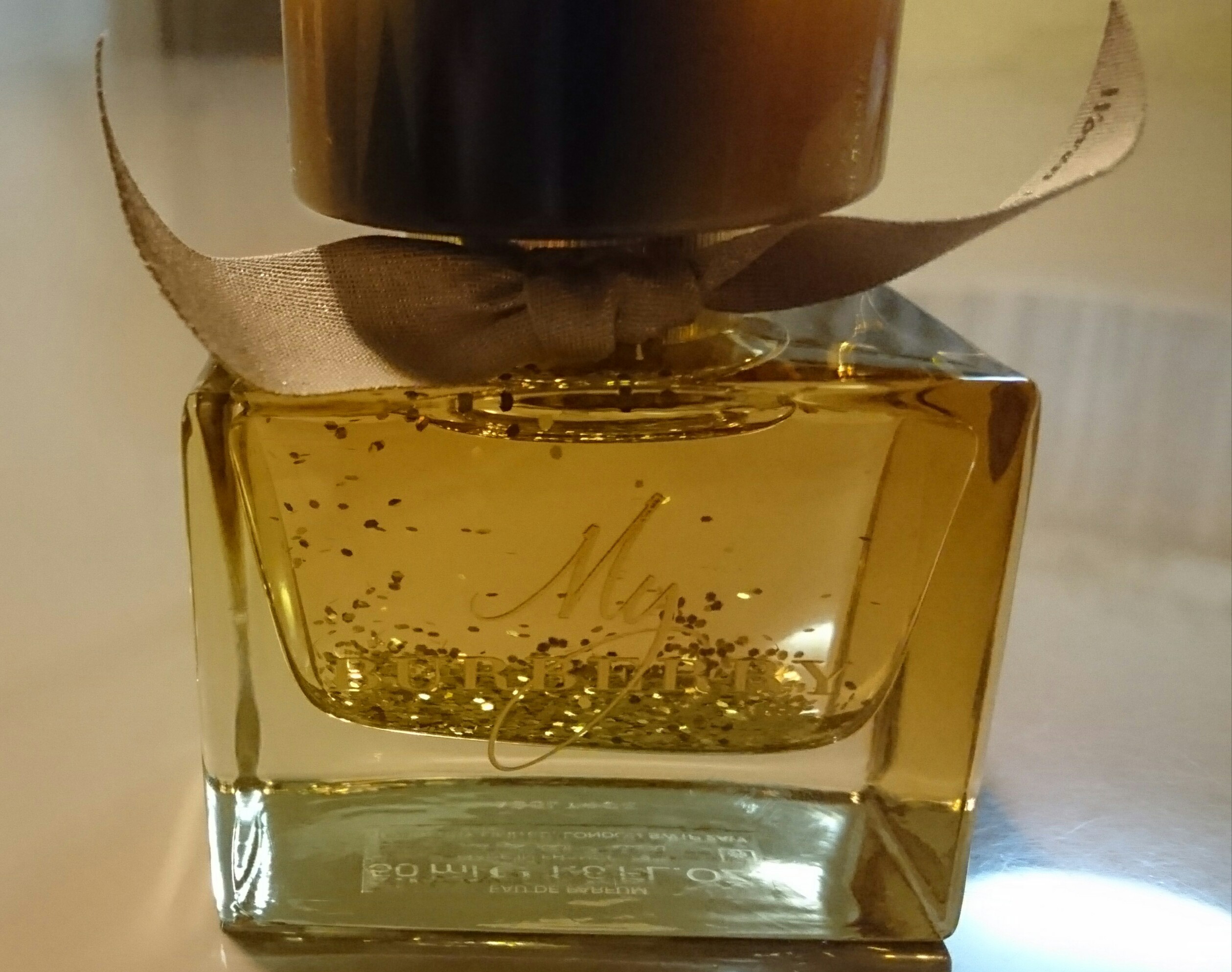 素敵でユニークな Burberry / オードパルファムの フェスティブ マイバーバリー 香水(女性用)