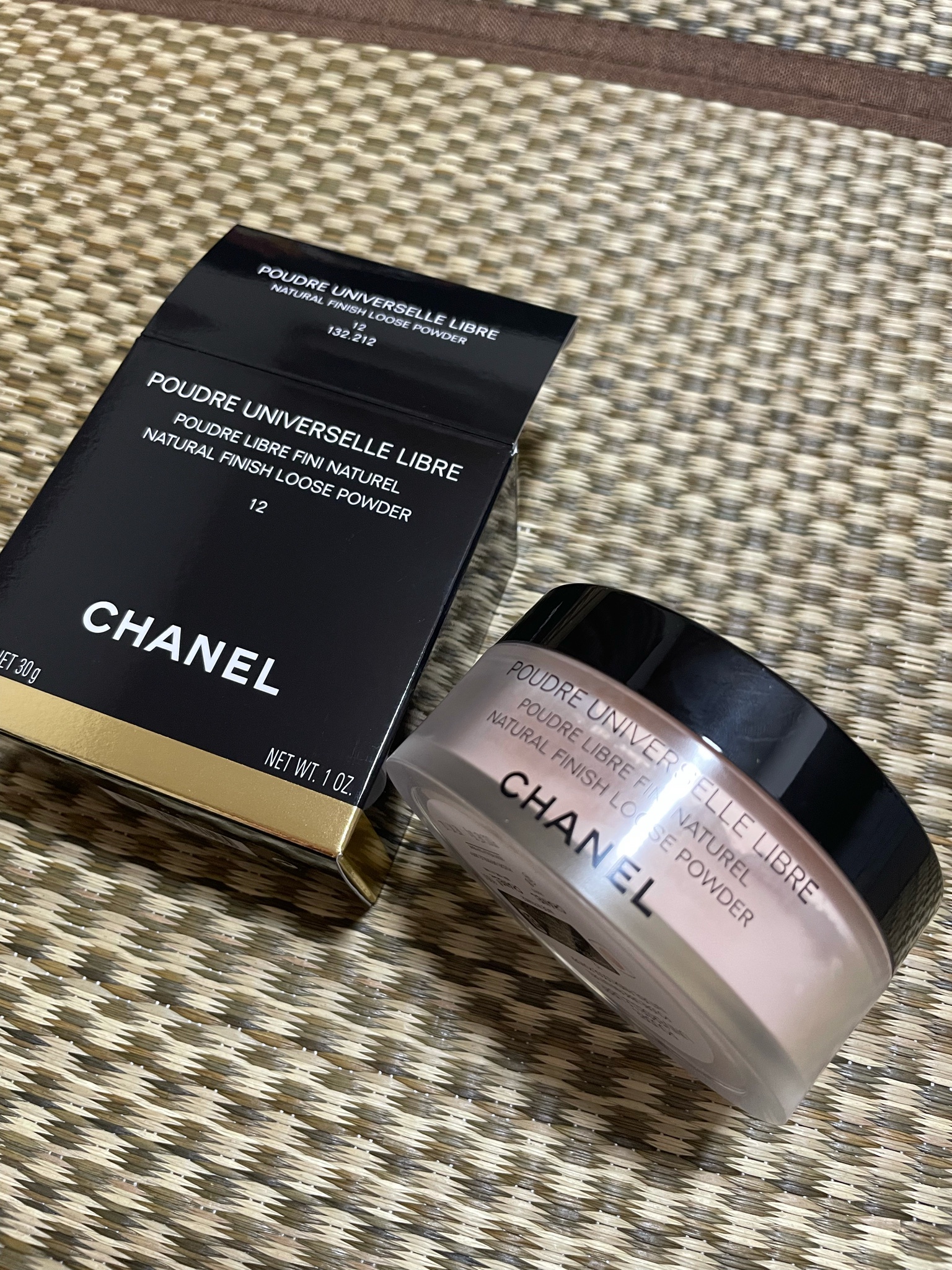 営業 シャネル CHANEL プードゥルユニヴェルセルリーブルN10 30g# nmef.com