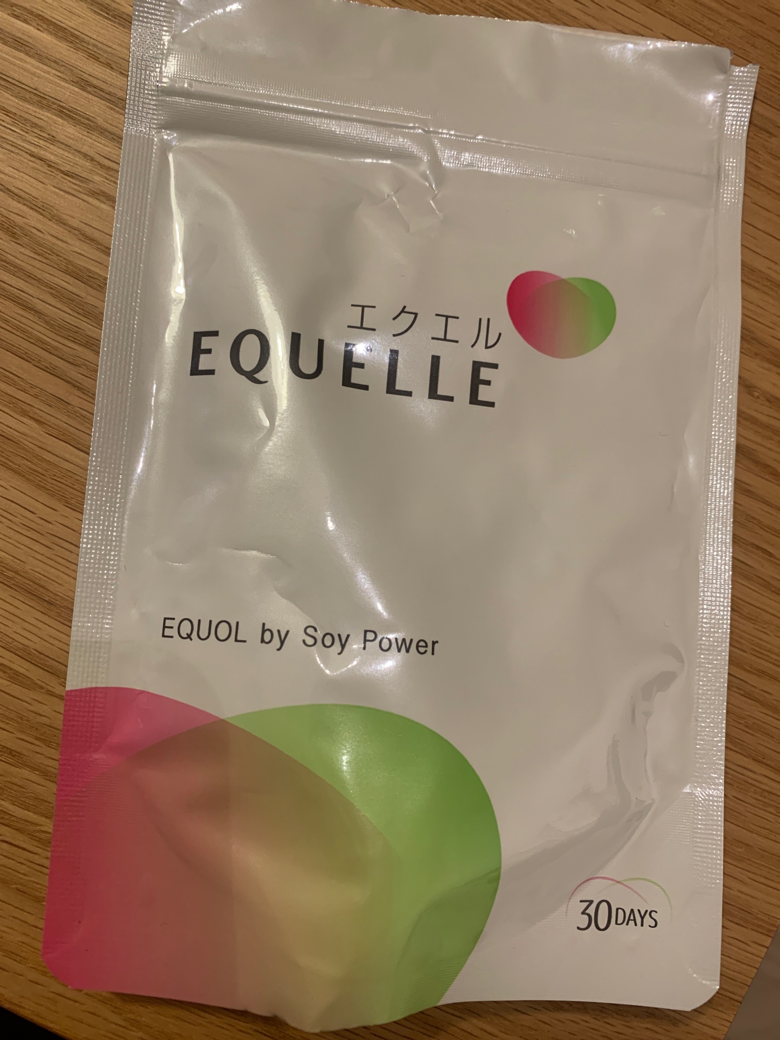 EQUELLE / エクエルの公式商品情報｜美容・化粧品情報はアットコスメ