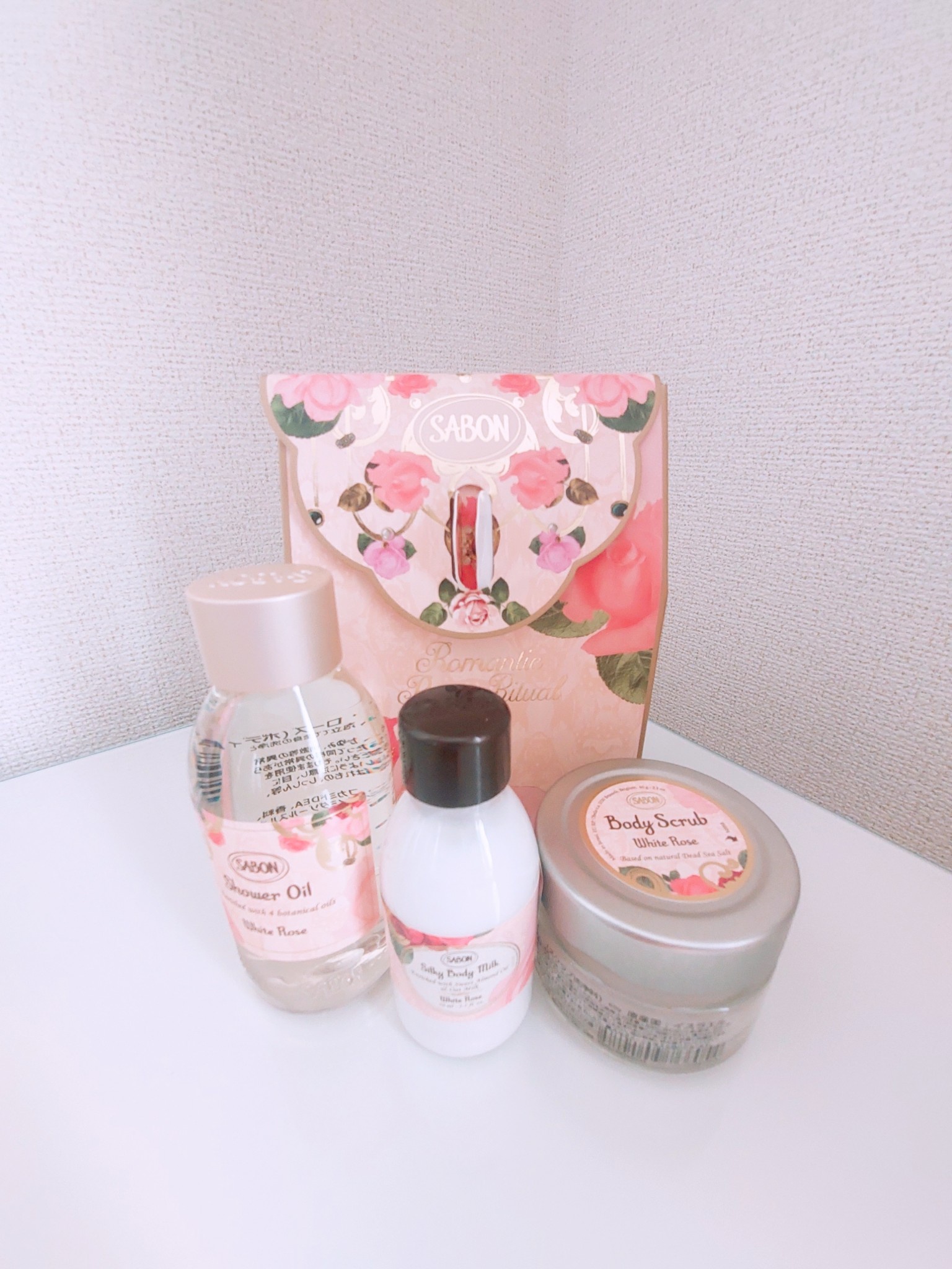 SABON(サボン) / ディスカバリーギフト ホワイト・ローズの公式