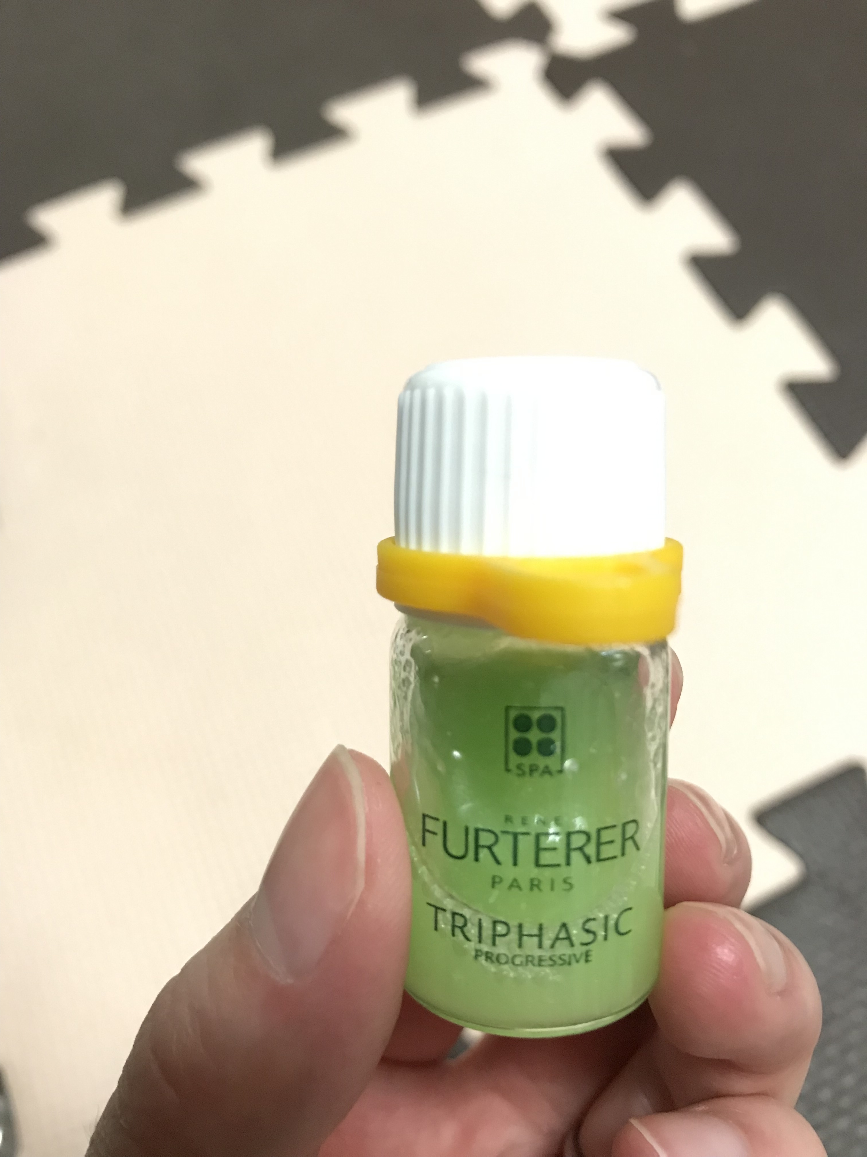 ルネフルトレール トリファジックプログレッシブトリートメント5.5ml×8本-