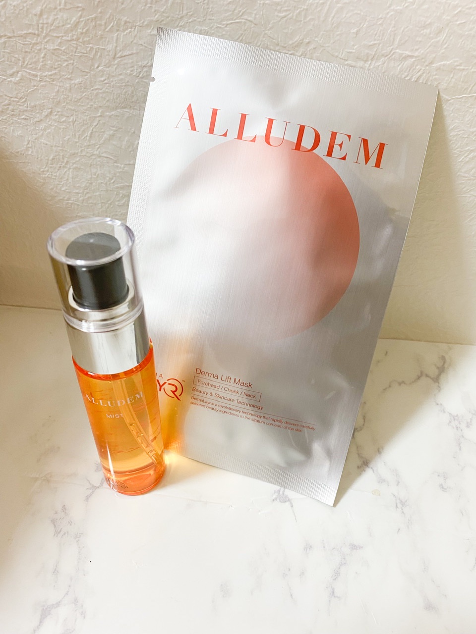 ALLUDEM / Derma Lift Maskの公式商品情報｜美容・化粧品情報はアット 