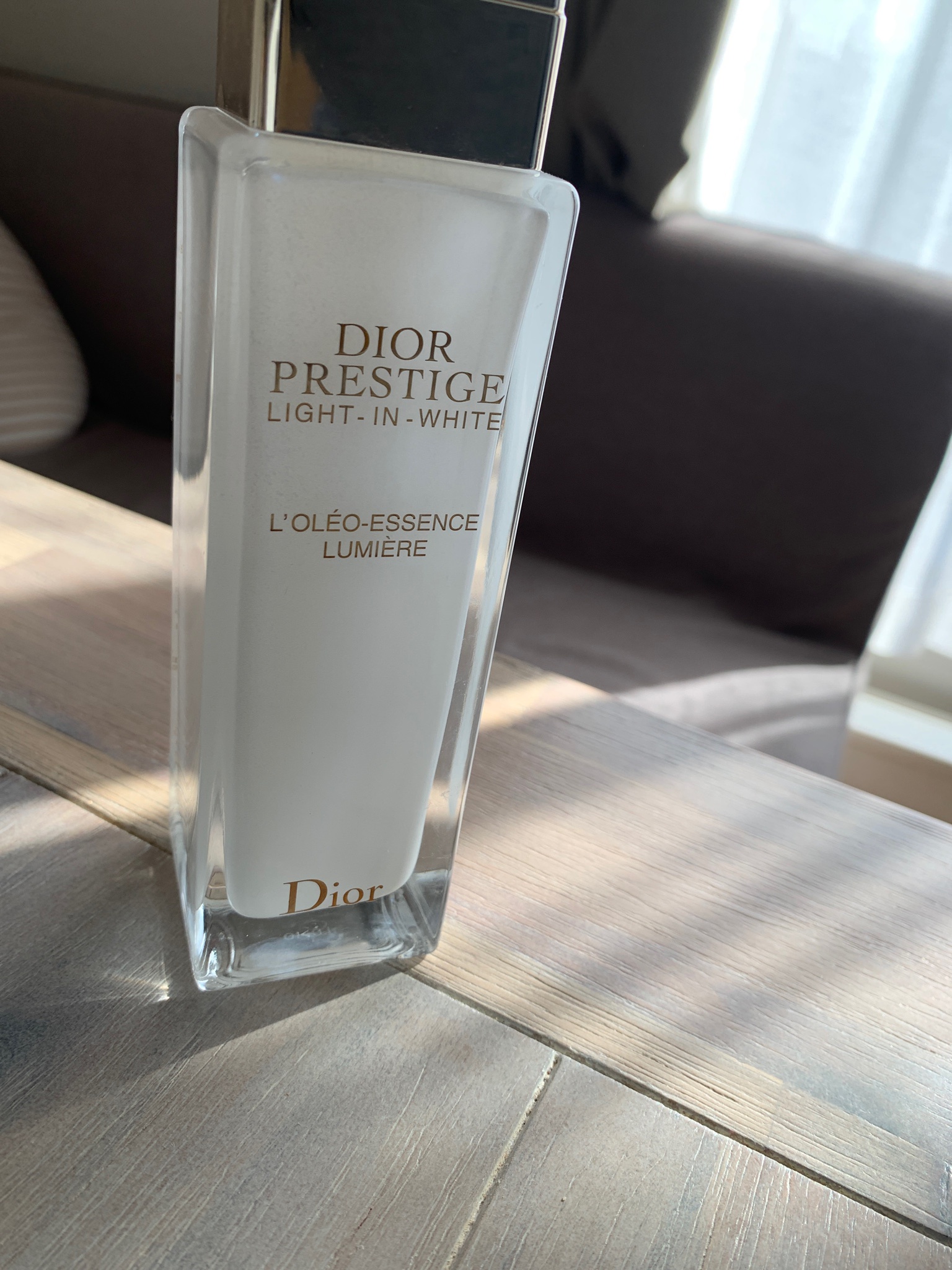 国産豊富な DIOR プレステージ ホワイト オレオエッセンスローション