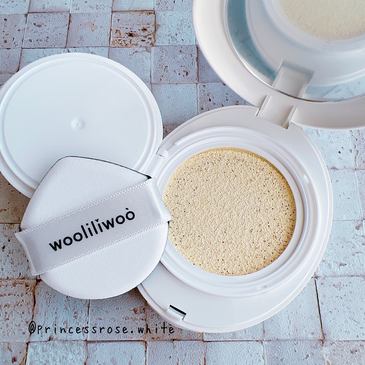 wooliliwoo / EGG SUN CUSHION 18gの商品情報｜美容・化粧品情報は