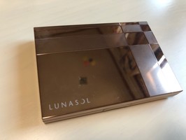 ルナソル スキンモデリングパウダーグロウの公式商品情報 美容 化粧品情報はアットコスメ