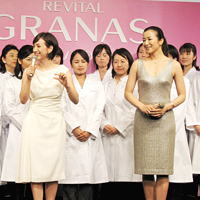 鈴木京香さん・滝川クリステルさんが美肌を披露！／リバイタル グラナス