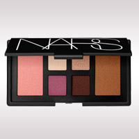 限定パレットでゴージャスなセレブ顔に！／NARS