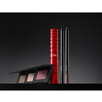 ジェルのようになめらかな新アイライナー全16色が発売／NARS