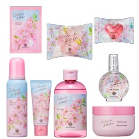 桜の香りを楽しむ、春の限定ボディケアシリーズ“さくらふふふ”／ハウス オブ ローゼ