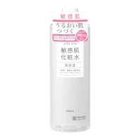 敏感な肌をしっかりとうるおす、無添加処方の大容量高保湿化粧水／明色化粧品