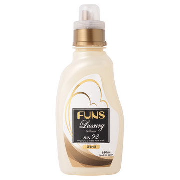 Funs ファンス Funs ラグジュアリー No 92柔軟剤の商品情報 美容 化粧品情報はアットコスメ