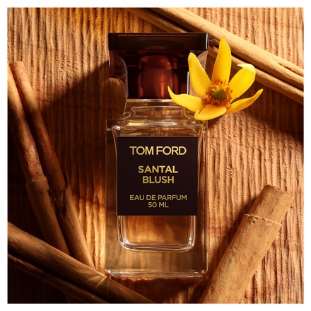 トムフォード　香水　サンタルブラッシュ