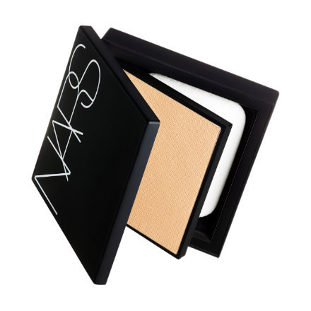 NARS / オールデイ ルミナスティック パウダーファンデーション SPF25