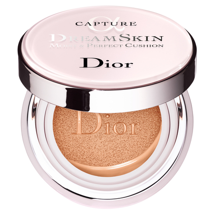 Dior カプチュールドリームスキンモイストクッション 012