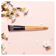 yUKI Brush / SAKURA FUDE 205 ファンデーションブラシの公式商品情報 